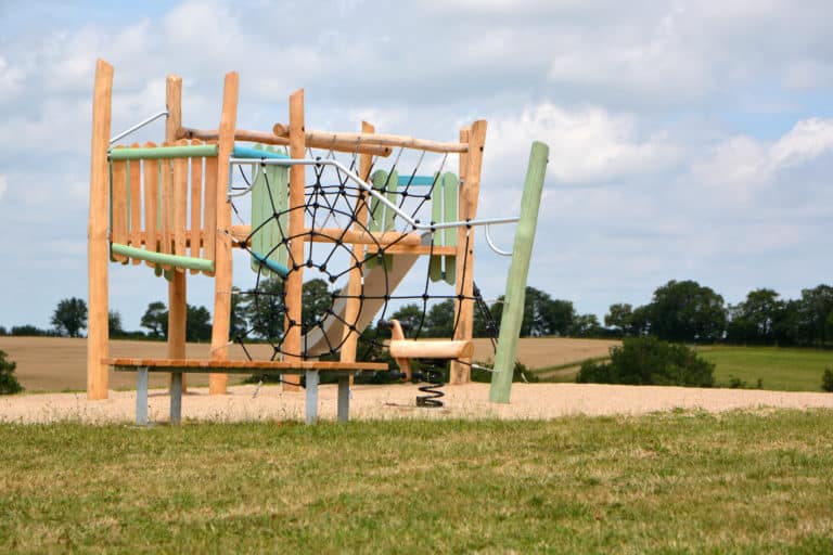 Animations pour enfants en Vendée au Domaine Mélusine 4 étoiles, situé aux épesses proche du Puy du Fou
