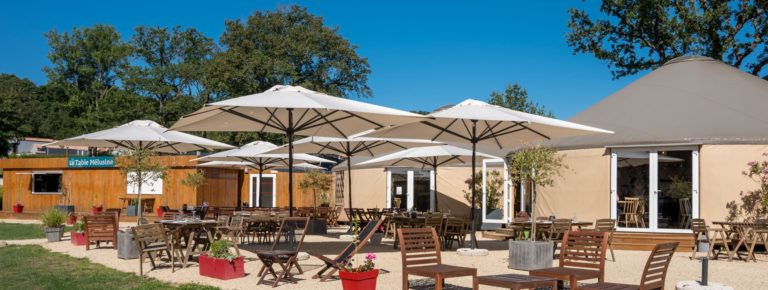 Restaurant Puy du Fou Domaine Mélusine 4 étoiles