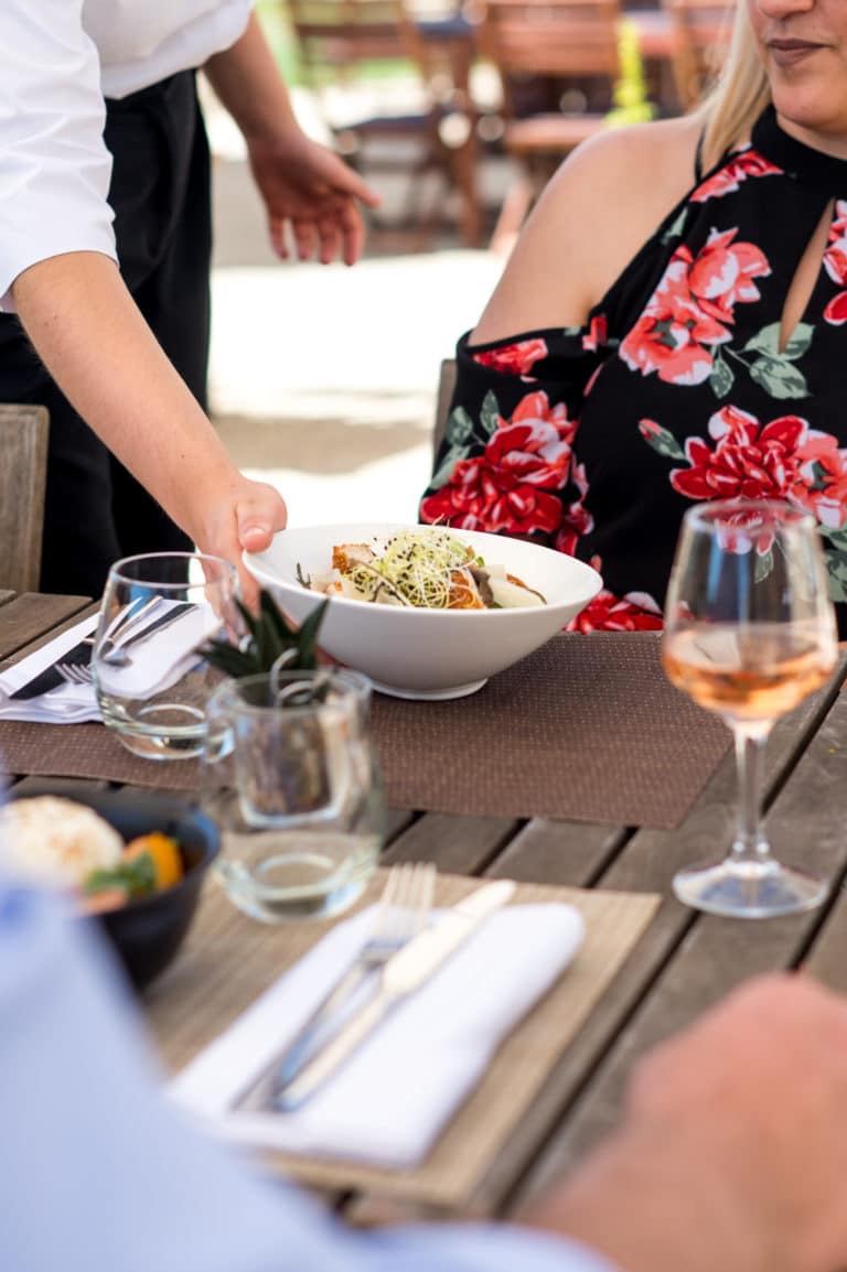 Repas 1 retaurant Les Epesses Domaine Mélusine 4 étoiles